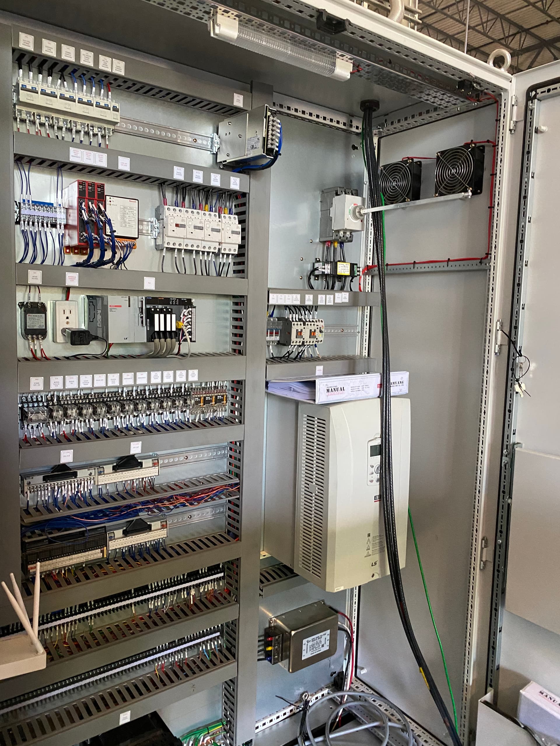 Gallery photos for Industrial Stamping Machine Wiring and Facility Power Installation: Image #3