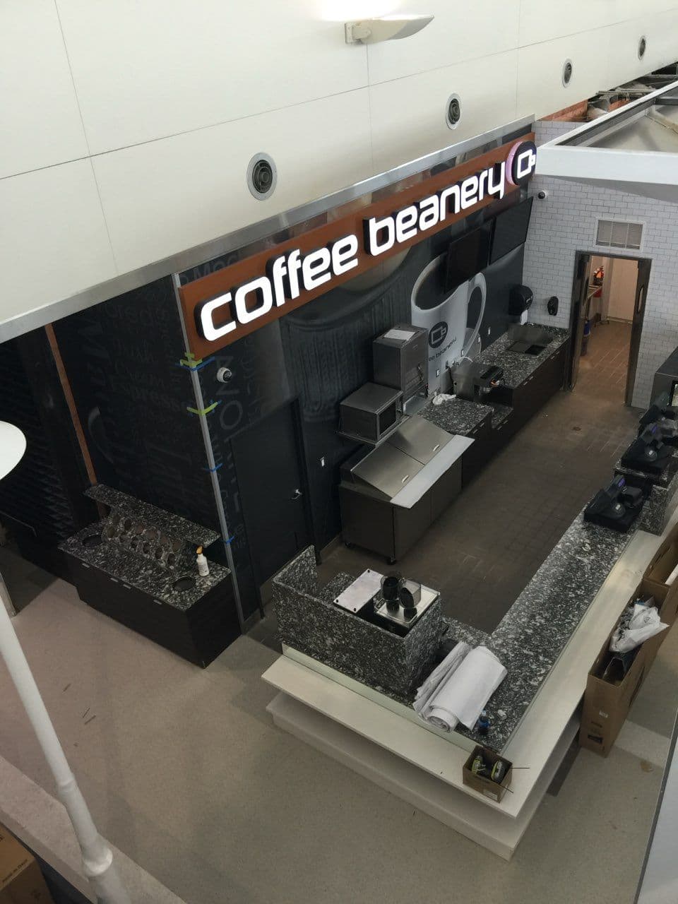 Gallery photos for Powering Coffee Beanery at Metro Detroit Airport: Image #1
