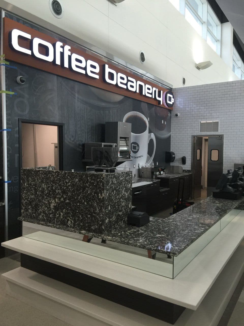 Gallery photos for Powering Coffee Beanery at Metro Detroit Airport: Image #3