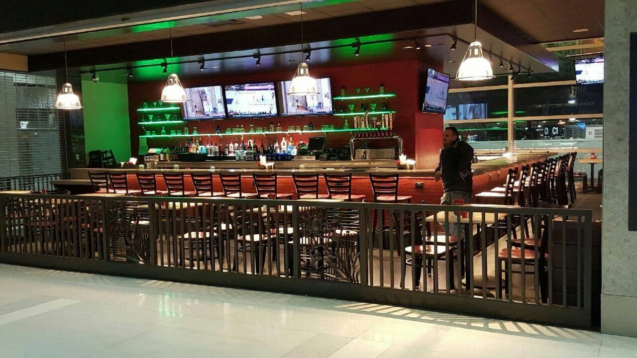Gallery photos for Chili's Lighting Upgrade at the Airport: Image #2