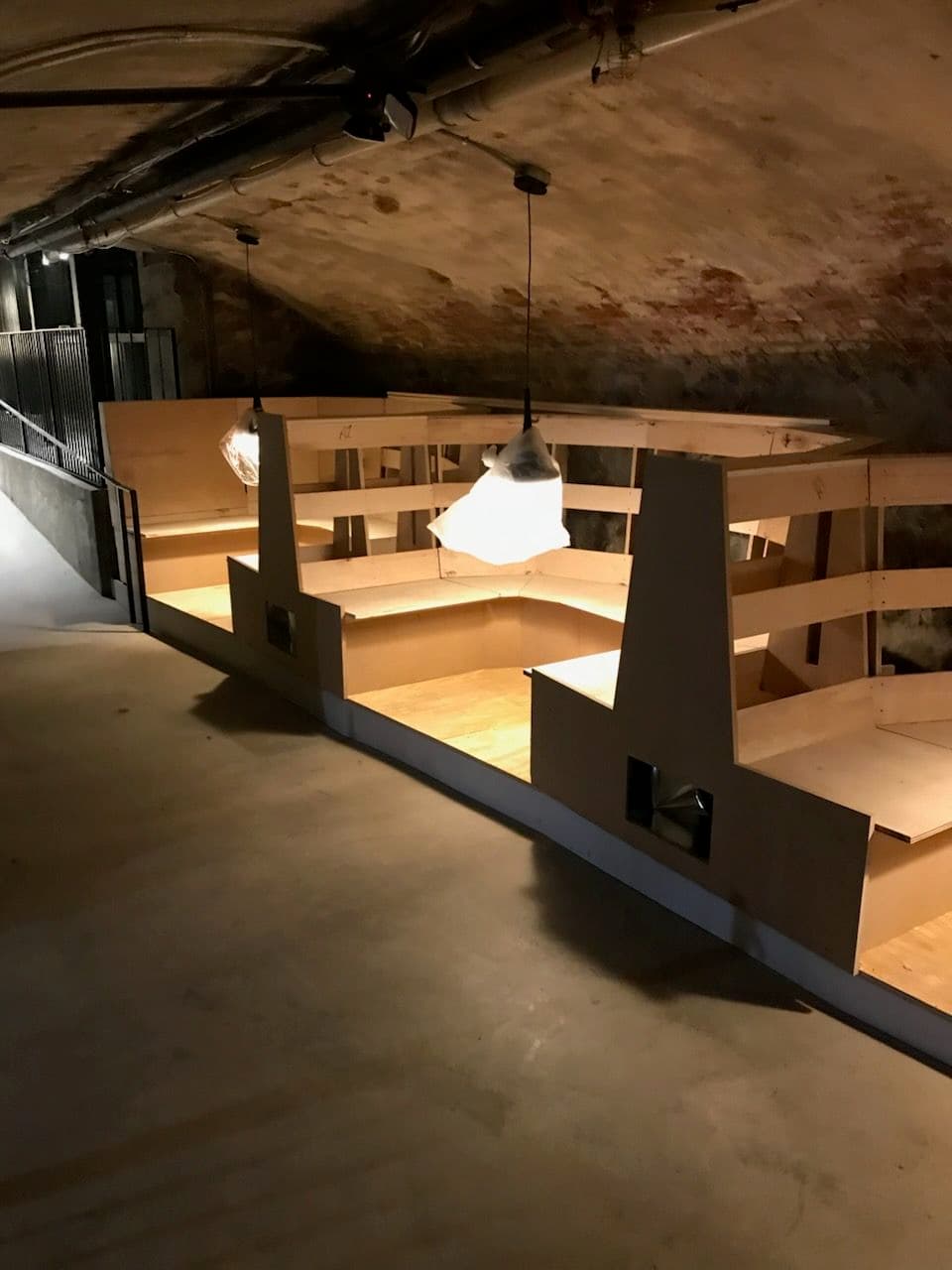 Gallery photos for Lighting Up a Modern Space with Style: Image #3