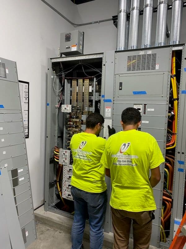 Gallery photos for Amazon Building Electrical Upgrade in Romulus: Image #3