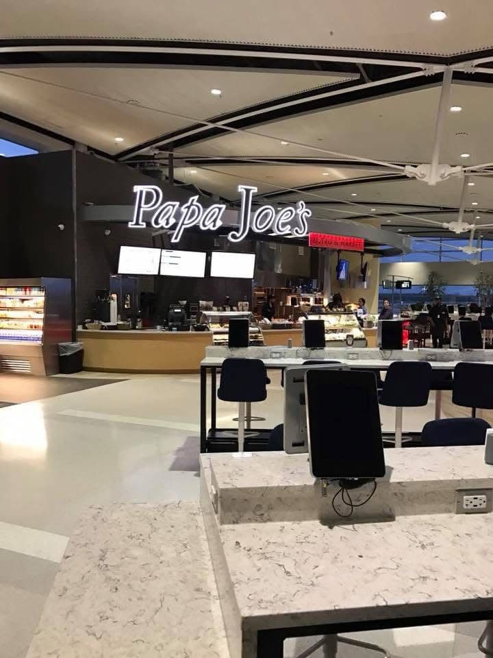 Gallery photos for Revitalizing Dining at Metro Detroit Airport: Image #3