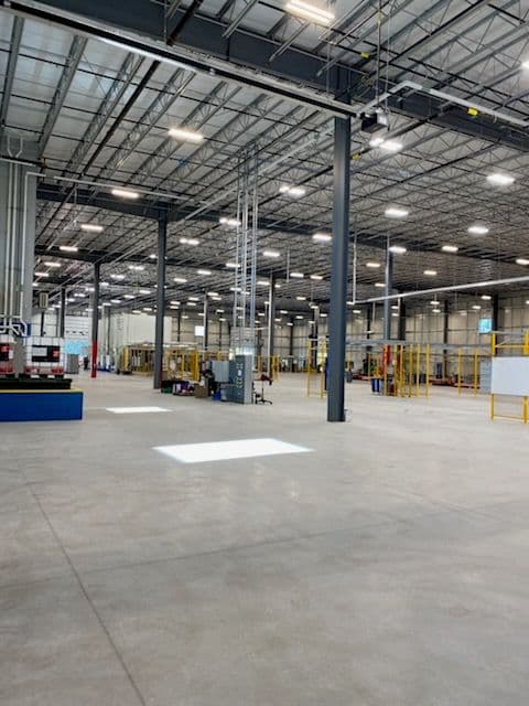 Gallery photos for Precision Lighting and Power Ensure Industrial Success: Image #2