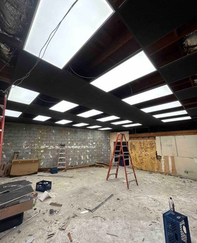 Gallery photos for Transform Your Office with LED Lighting Solutions: Image #3