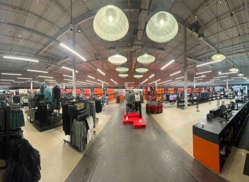Gallery photos for Transformative Lighting Installations in Retail and Residential Spaces: Image #2
