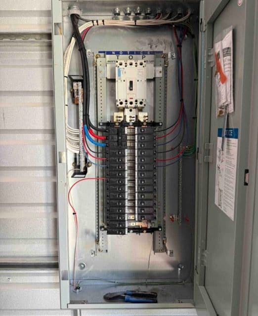 Gallery photos for Behind-the-Scenes of Power Installations: Image #3