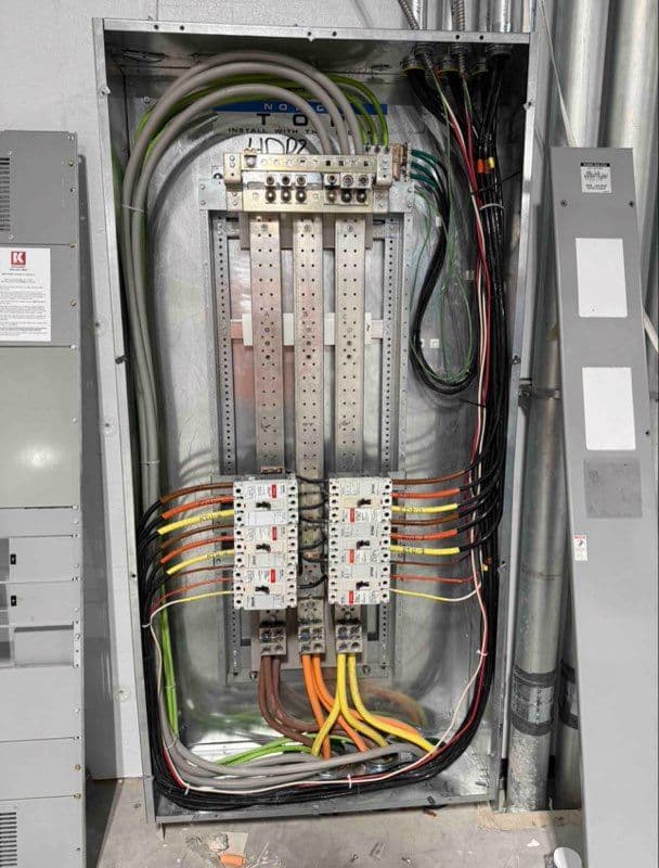 Gallery photos for Expert Industrial Electrical Installation: Image #3