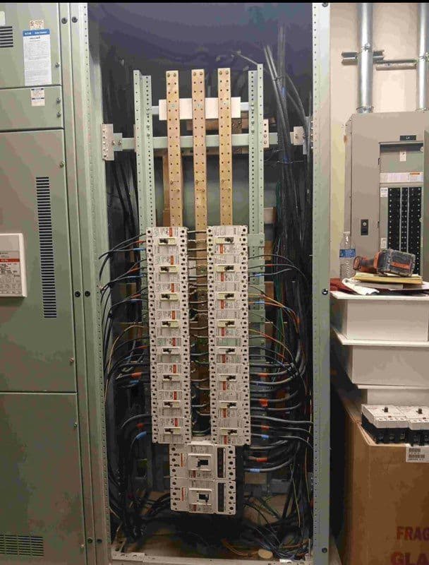Gallery photos for Exceptional Electrical Installation in Industrial Facility: Image #1