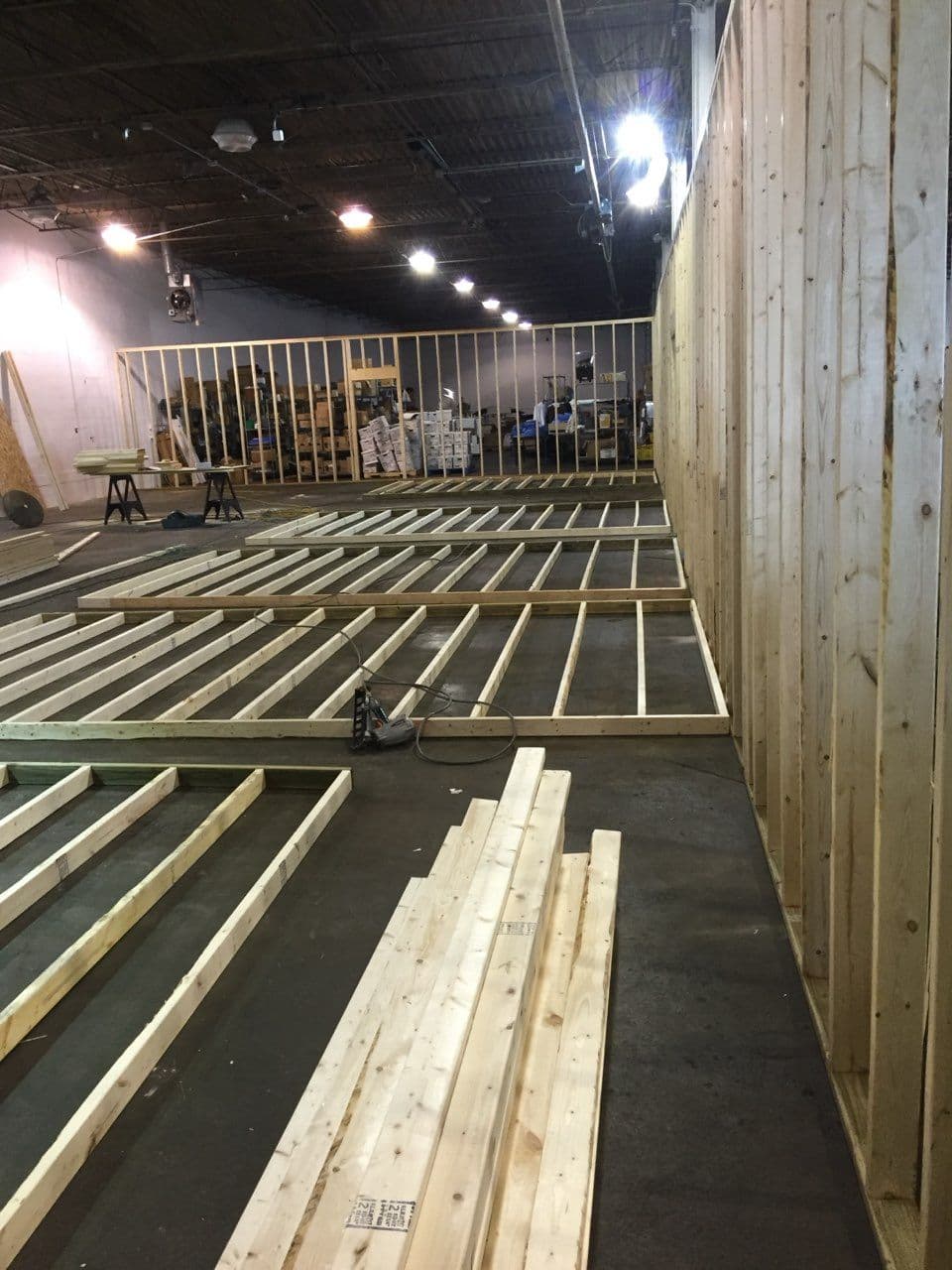 Gallery photos for Innovative Electrical Solutions Illuminate Construction Spaces: Image #1