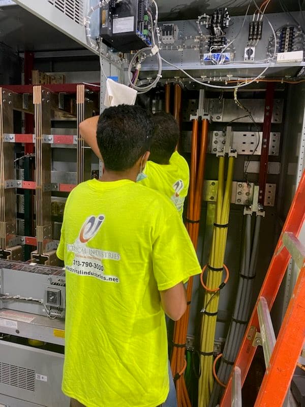 Gallery photos for Main Service Distribution Panel Maintenance and Inspection Work: Image #1